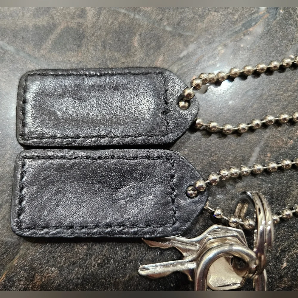 COACH set 2 leather tags Lock 2 keys black silver Vintage VGUC hang keychain